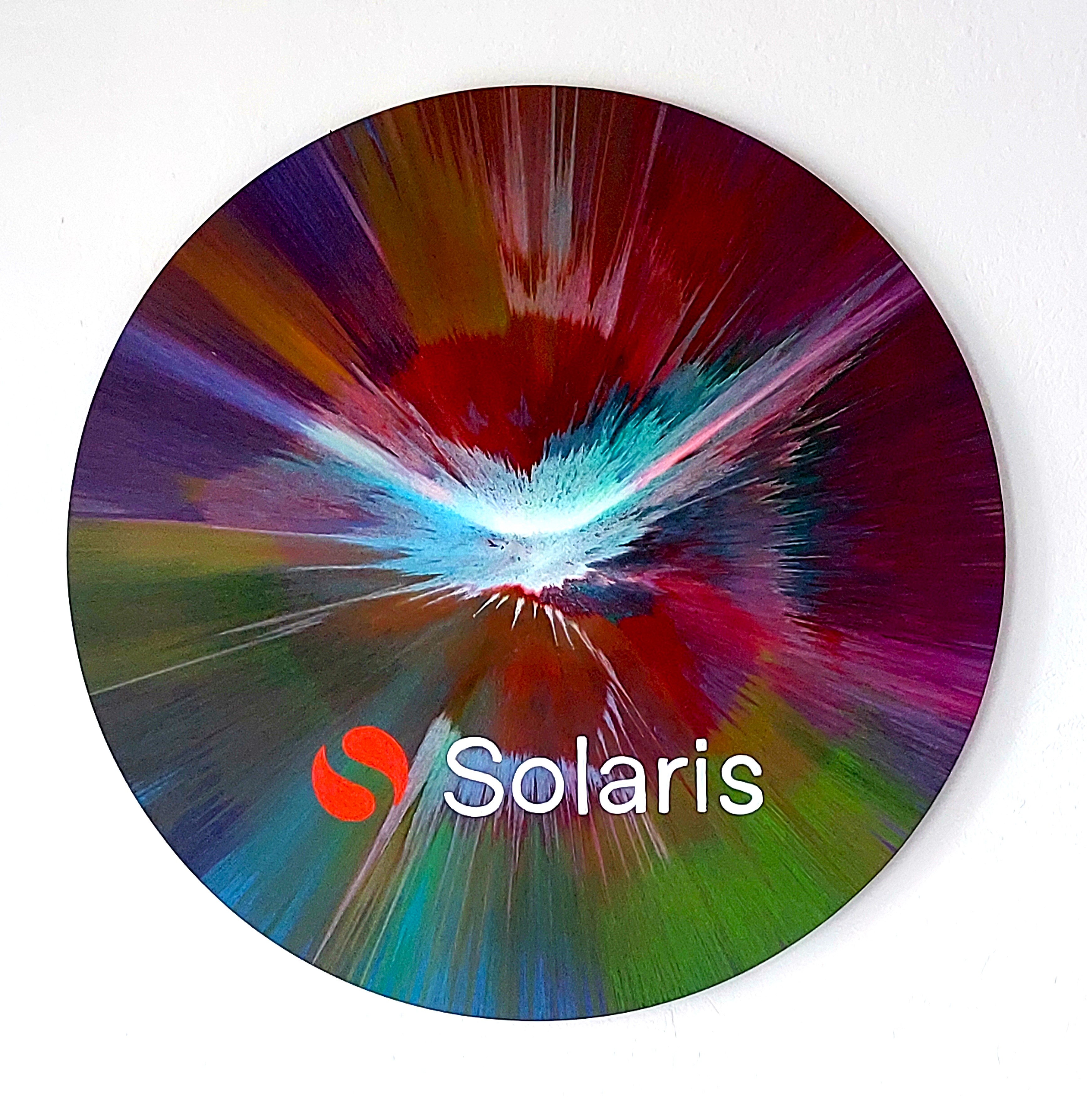 Rundes Spin Painting mit integriertem Solaris-Logo