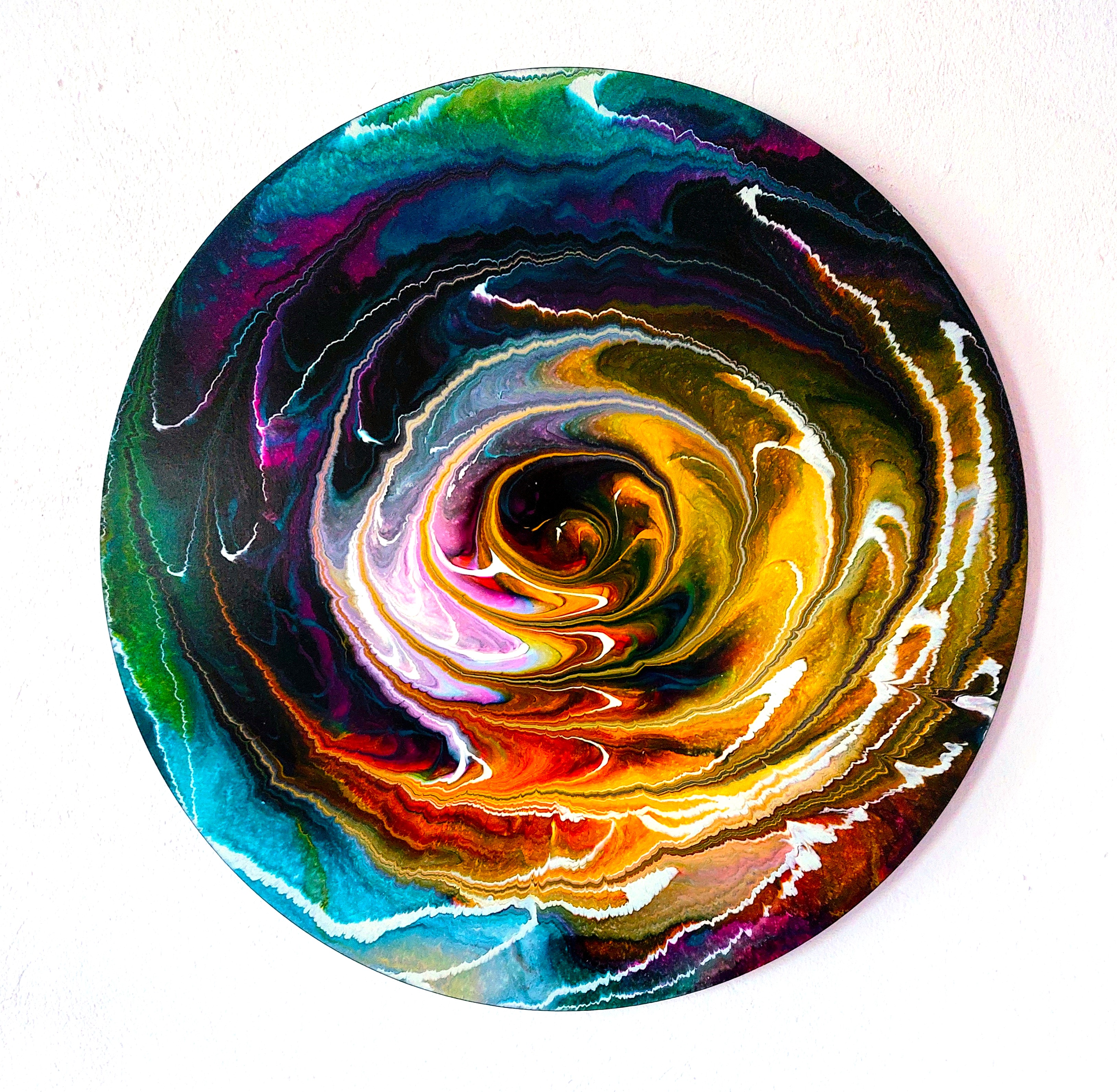 Rundes Spin Painting in Türkis, Violett, Schwarz und Gold